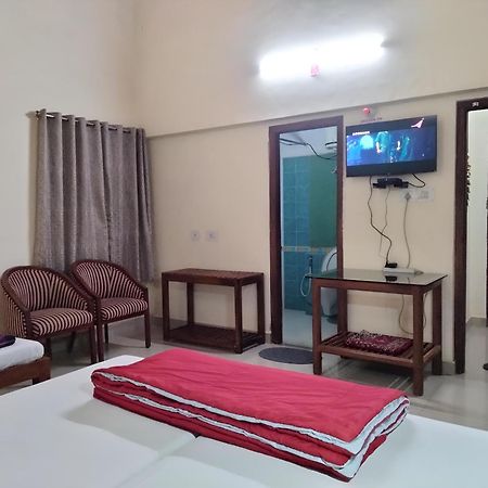 Prashanth Family Homestay Мадикери Екстериор снимка