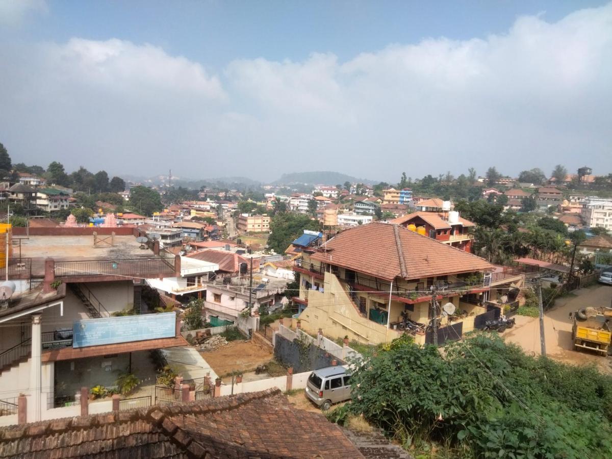Prashanth Family Homestay Мадикери Екстериор снимка